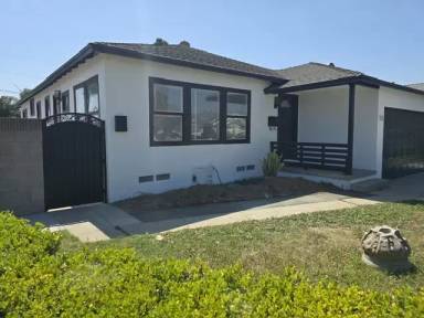 Main picture of 7982 Cleta St