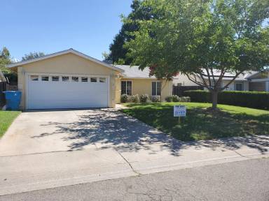 Main picture of 1361 Val Dr