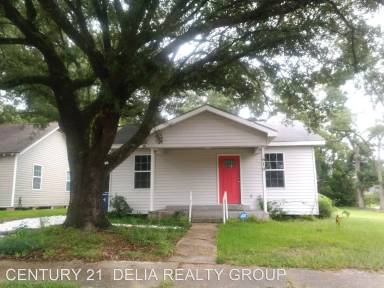 Main picture of 610 S Royal St