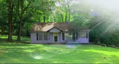 Main picture of 2103 River Rd