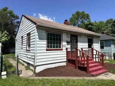 Main picture of 1962 McKinley St