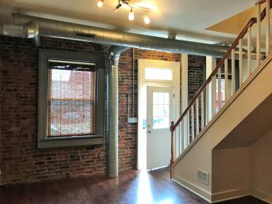 Main picture of 1223 Bingham St