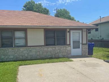 Main picture of 1333 Parkside Dr