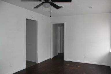 Main picture of 3800 Woodside Dr