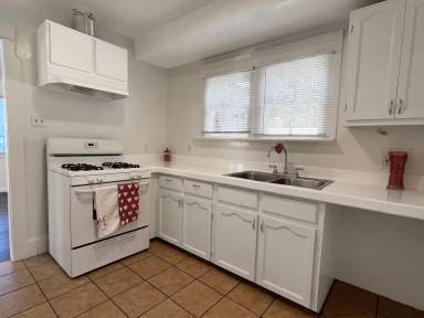 Main picture of 1128 Saint Louis Ave
