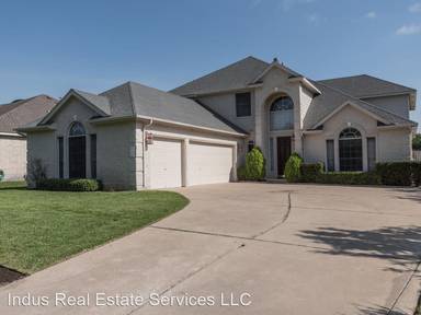 Main picture of 9204 Cessna Ln