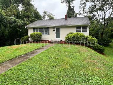 Main picture of 2600 Lyndhurst Ave