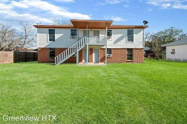 Main picture of 5415 3rd St