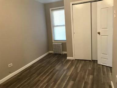 Main picture of 87 Warren St