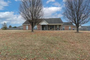 Main picture of 442 Myrick Rd