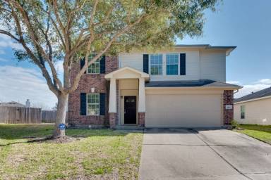 Main picture of 7911 Acacia Falls Ct