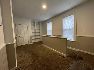 Main picture of 2301 S 11th St