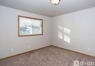 Main picture of 2408 Icewine Dr