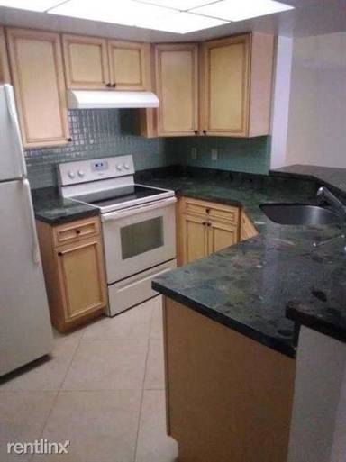 Main picture of 9044 W Atlantic Blvd