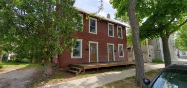 Main picture of 6 Pitkin St