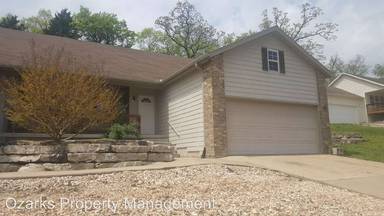 Main picture of 14 Lakeshore Dr