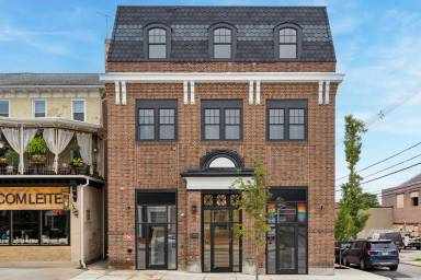 Main picture of 119 Main St