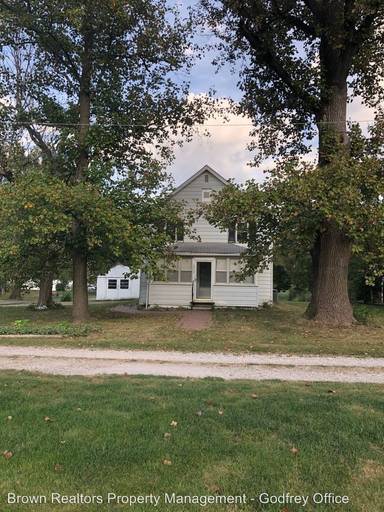 Main picture of 5913 Franklin Dr