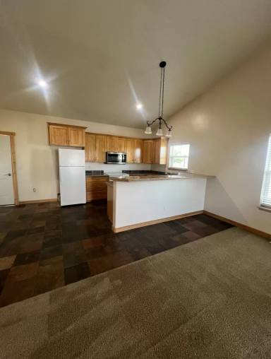 Main picture of 312 S Cole Ave
