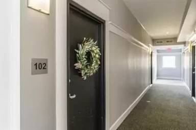 Main picture of Center Court Condos