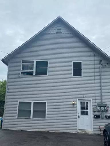 Main picture of 67 W Pratt St