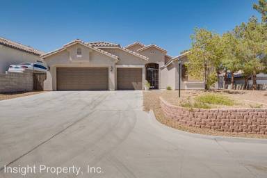 Main picture of 10424 Waking Cloud Ave