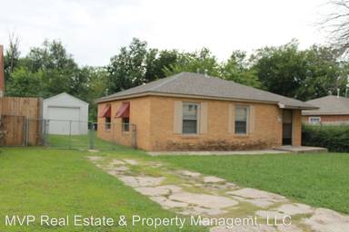 Main picture of 503 - 505 E Fairchild Dr Duplex