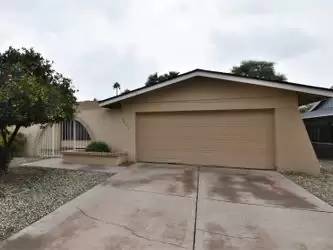 Main picture of 4913 W Frier Dr