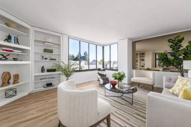 Main picture of 150 Lombard St