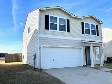 Main picture of 3243 Avalon Lake Dr