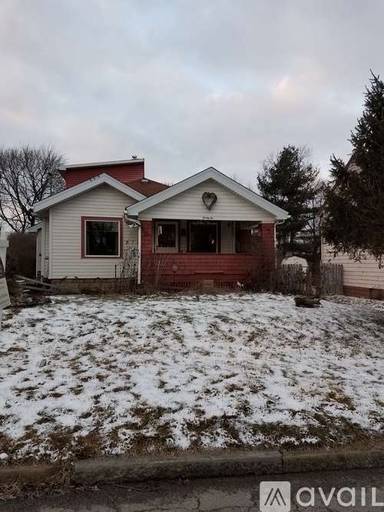 Main picture of 72 Gertrude Ave