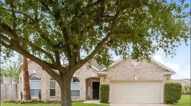 Main picture of 5425 Skip Jack Dr
