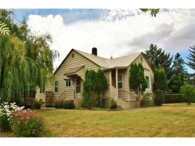 Main picture of 800 S 1st St