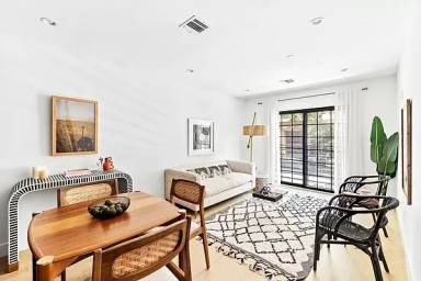 Main picture of 800 Park Pl