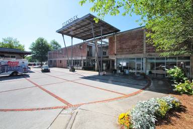 Main picture of Studioplex on Auburn