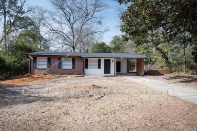 Main picture of 4413 Elkan Ave
