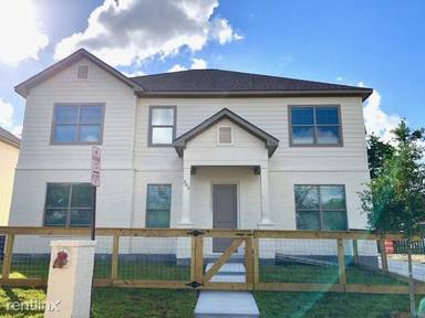 Main picture of 303 Grove St