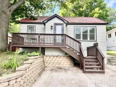 Main picture of 511 Summit St