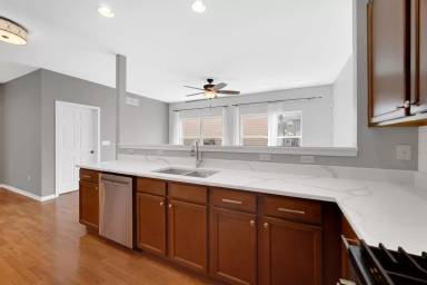 Main picture of 2723 W 127th Pl