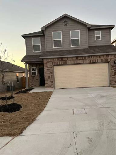 Main picture of 13104-28 Candace Way
