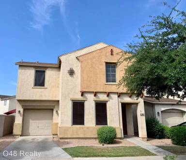 Main picture of 420 N 66th Ave