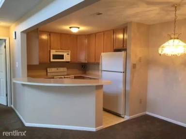 Main picture of 2112 Foxmeadow Dr