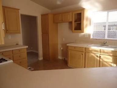Main picture of 534 Vine St