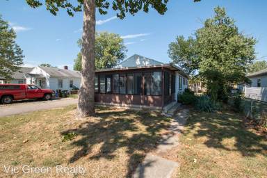 Main picture of 2045 Ontario Ave