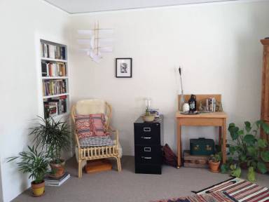 Main picture of 125 W Yanonali St