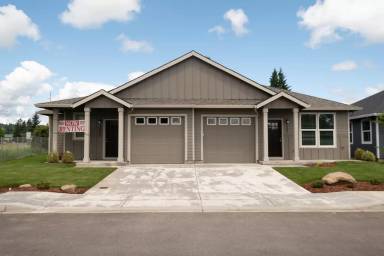 Main picture of 3251 Lewis Ln