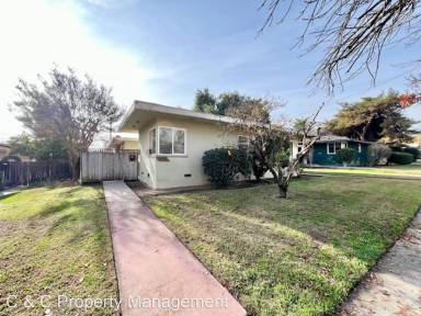 Main picture of 806 E Andrews Ave