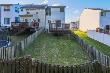 Main picture of 641 Kirkcaldy Way