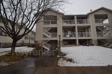 Main picture of 3828 S Canyon River Way