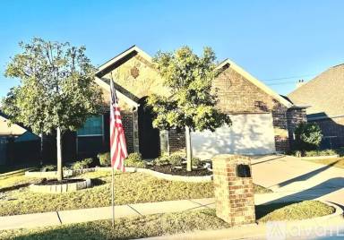 Main picture of 453 Rockaway Dr